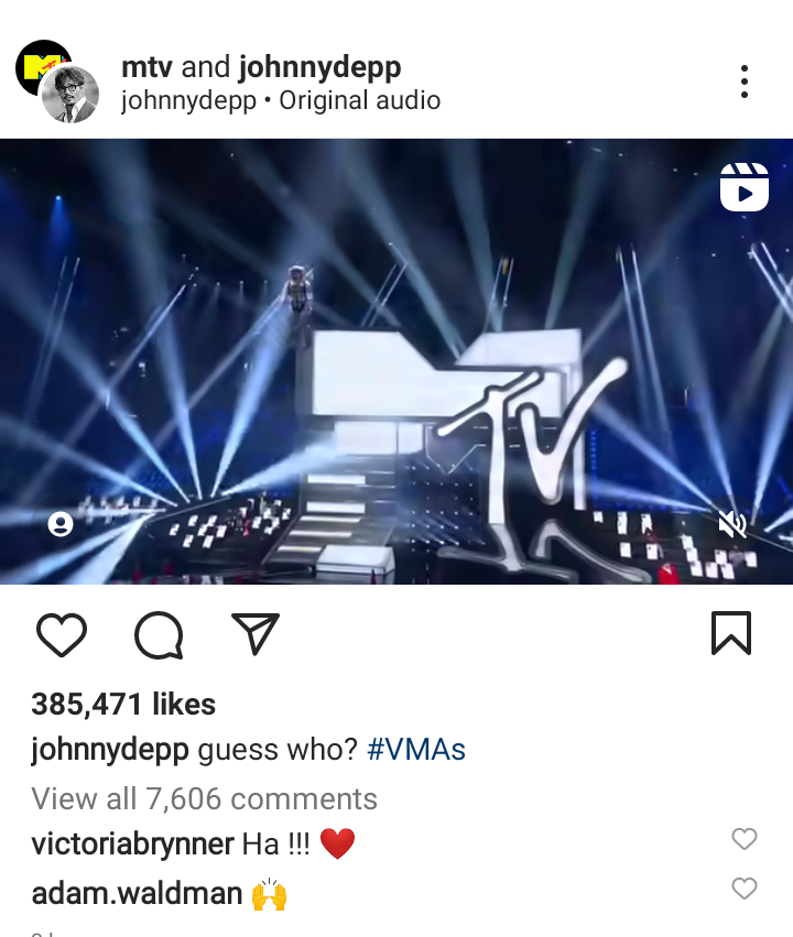 Johnny Depps lawyer reacts to his VMAs appearance