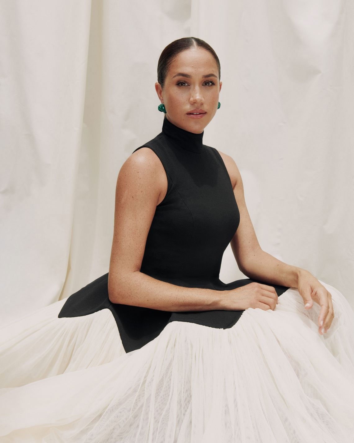 Meghan Markle turns into model for cover shoot 2 Meghan Markle turns model for cover shoot: Pics