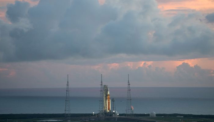An early-morning view of the Artemis 1 stack on the launch pad on Aug. 29, 2022. Photo: NASA