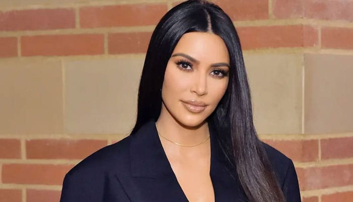 Kim Kardashian called out for yet another bizarre Photoshop fail