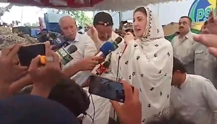 WATCH: Maryam Nawaz falls from table while addressing flood victims in Raja...