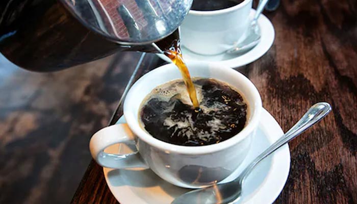 Minum teh hitam membantu mengurangi risiko kematian dini: studi