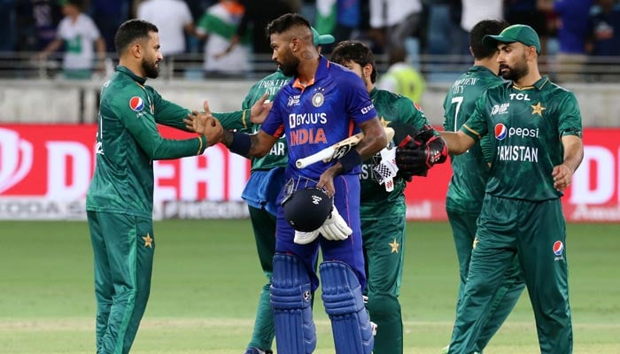 Cricket - Asian Cup - India v Pakistan - Dubai International Stadium, Dubai, United Arab Emirates - August 28, 2022, Indias Hardik Pandya shakes hands with Pakistan players after the match. — Reuters/File