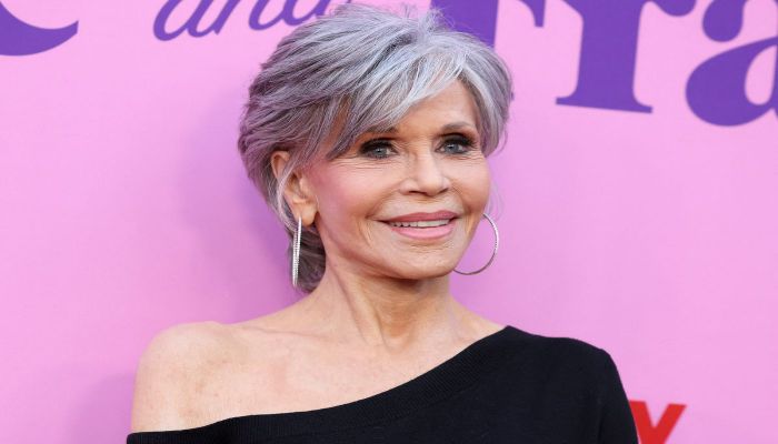 Jane Fonda starts chemo for a treatable cancer