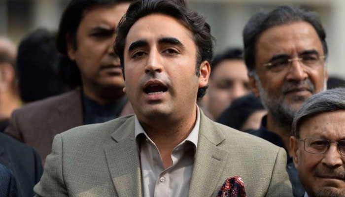 Bilawal condemns Imran for holding public rallies. File photo