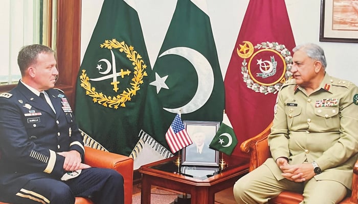 CENTCOM commander General Erik Kurilla (left) meets Pakistans Chief of Army Staff, General Qamar Javed Bajwa, at the Pakistan Army General Headquarters in Rawalpindi, on August 18, 2022. — CENTCOM