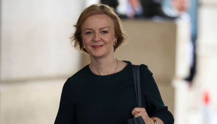 Conservative leadership candidate Liz Truss arrives at Broadcasting House ahead of her appearance on BBCs Sunday with Laura Kuenssberg show in London, Britain September 4, 2022.— Reuters