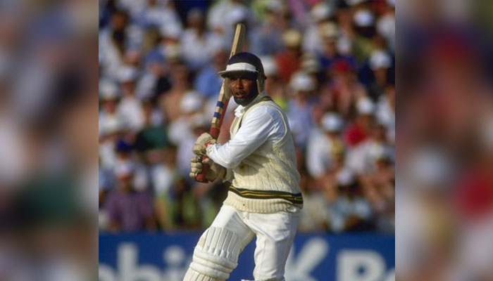 Miandad to Naseem: Five Pakistan six-shooting heroes 17 Asif Mujtaba readies to hit a big boundary. — ICC/PCB/AFP/File