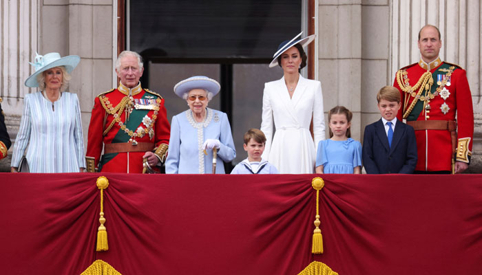 Britains Queen Elizabeth, Prince Charles, Camilla, Duchess of Cornwall, Prince William and Catherine, Duchess of Cambridge, along with Princess Charlotte, Prince George and Prince Louis appear on the balcony of Buckingham Palace as part of Trooping the Colour parade during the Queens Platinum Jubilee celebrations in London, Britain, June 2, 2022. — REUTERS/File
