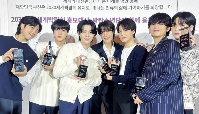 Busan Government backs out from their promise, asking HYBE to cover the costs for the free BTS concert