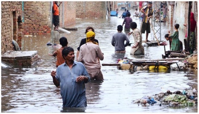 danish-team-in-pakistan-for-provision-of-clean-drinking-water-to-sindh-flood-victims