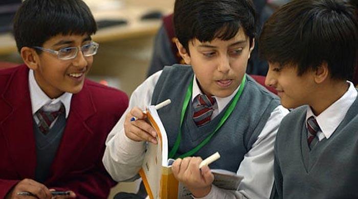 Public lauds Sindh govt's move to declare sale of uniform, books by private schools 'illegal'