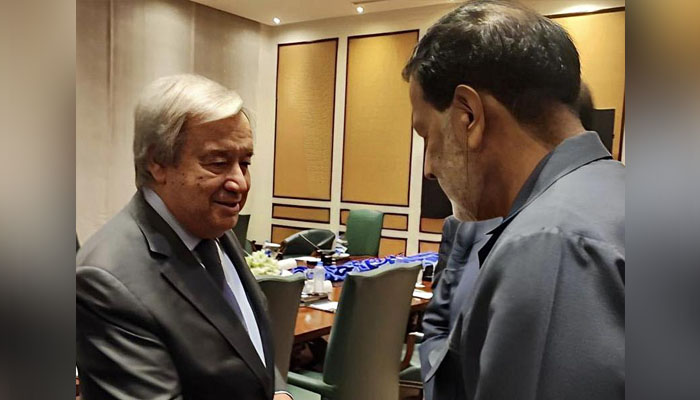 UN Secretary-General Antonio Guterres (L) meeting with Al-Khidmat Foundation President, Muhammad Abdus Shakoor. —Al-Khidmat Foundation/ Facebook