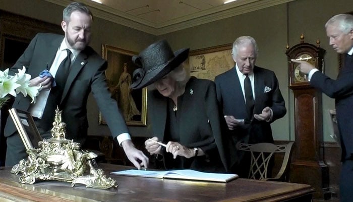 King Charles anger over pen shows new job is taking toll on his mental health