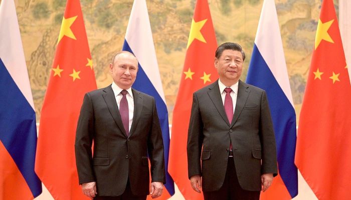 Russian President Vladimir Putin with President of China Xi Jinping prior to the Russian-Chinese talks. —en.kremlin.ru