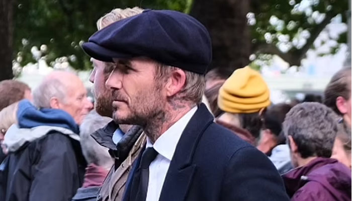 David Beckham spotted waiting in queue to see Queen’s coffin, pictures