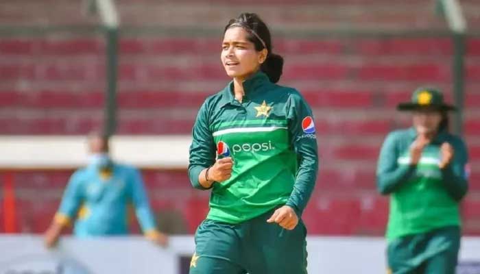 Pakistans star pacer Fatima Sana. Photo: Twitter/ AlamFAR786