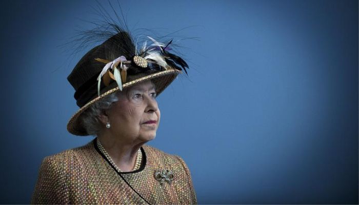 Britains Queen Elizabeth views the interior of the refurbished East Wing of Somerset House at Kings College in London February 29, 2012. The Queen is celebrating her sixtieth anniversary as Regent in 2012.— Reuters