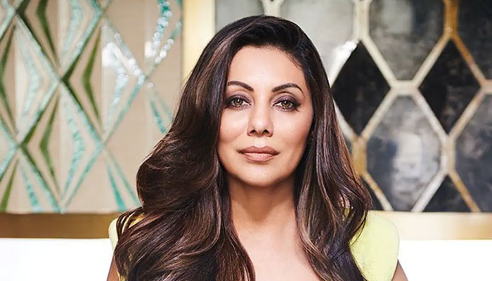 Gauri Khan gives dating advice to Suhana Khan at Koffee with Karan 7: See promo