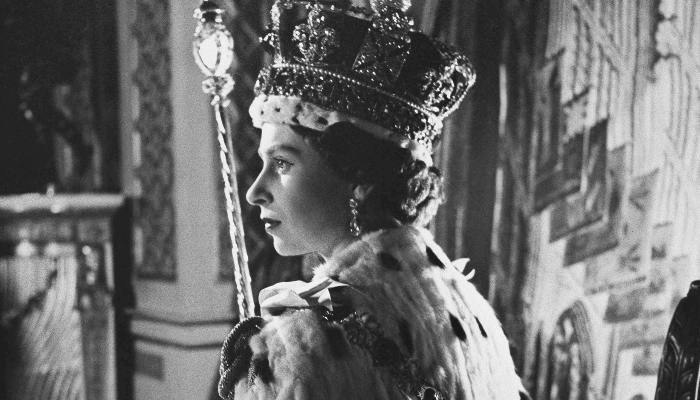 Similarities between Netflix The Crown and the late Queen Elizabeth? Details inside