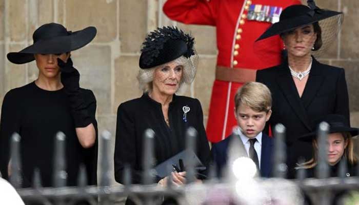 Kate Middleton, Meghan Markle, Camilla, Charlotte lucen perlas para rendir homenaje a la reina Isabel II