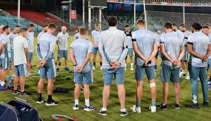 England team can be seen wearing black armbands to remember Her Majesty Queen Elizabeth II on Monday. — ECB