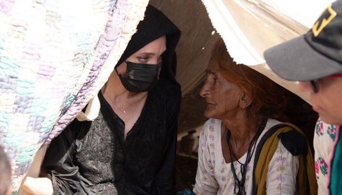 UNHCR Special Envoy and Hollywood actor Angelina Jolie meets flood victims in Pakistan. — Twitter/IRC