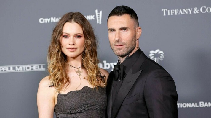 Adam Levine cheating scandal: He cannot resist female attention