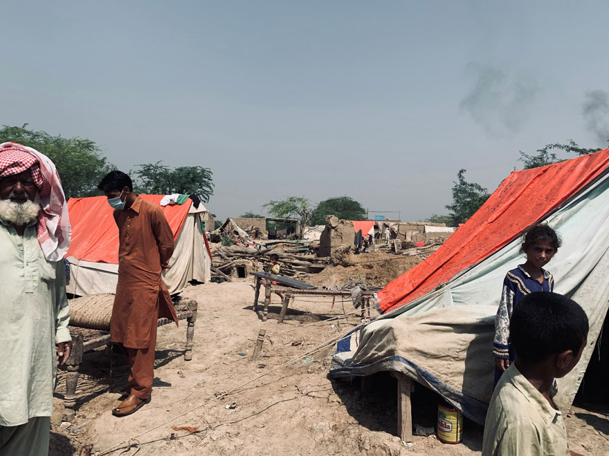 In pictures: The ignored flood survivors in Punjab