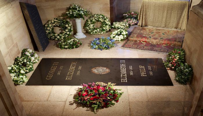 First picture of Queen Elizabeths resting place released