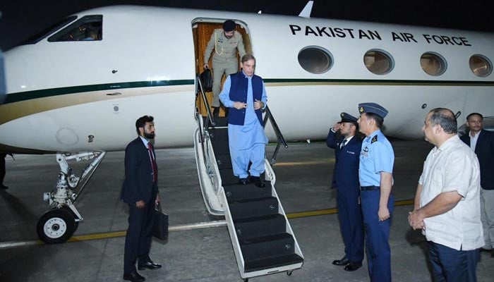 Prime Minister Shehbaz Sharif landing in Pakistan. — Twitter/PML-N