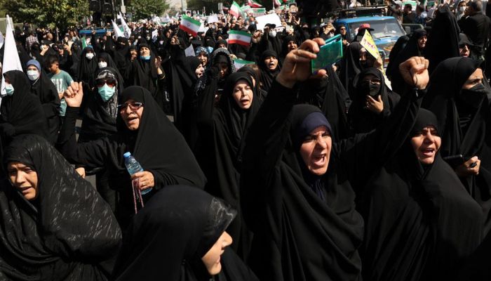 Pro-government peoples rally against the recent protest gatherings in Iran, after the Friday prayer ceremony in Tehran, Iran September 23, 2022. Iranians have staged mass protests over the case of Mahsa Amini, 22, who died last week after being arrested by the morality police for wearing unsuitable attire. —Reuters