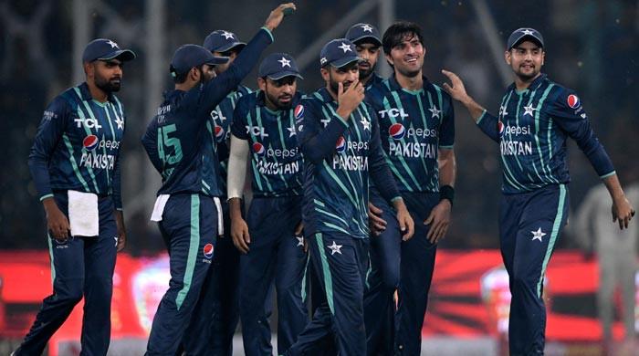Rizwan, Jamal help Pakistan down England in fifth T20I