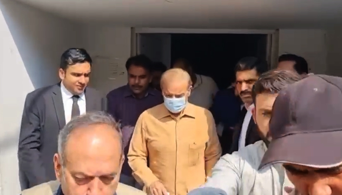 Prime Minister Shehbaz Sharif outside Special Court (Central) in Lahore, on September 30, 2022. — PM Office