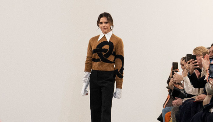 Victoria Beckham caps French makeover with Paris debut