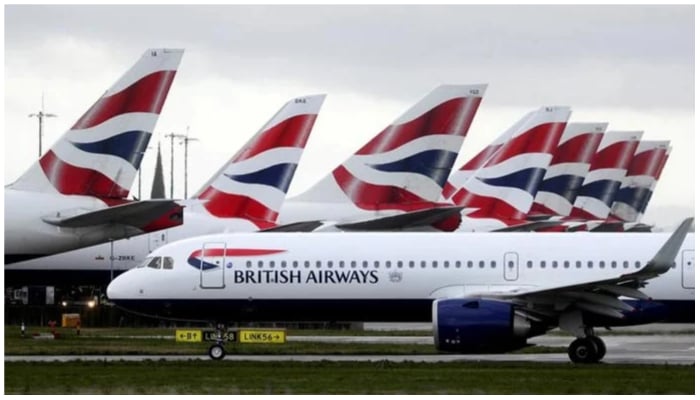 Penerbangan British Airways yang dilanda kesalahan terbang ke London setelah perbaikan
