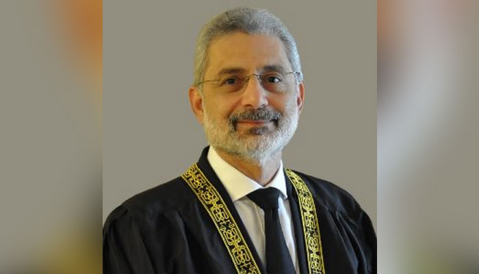 Justice Qazi Faez Isa took oath as a Judge of the Supreme Court of Pakistan on September 5, 2014. — Photo courtesy Supreme Court of Pakistan