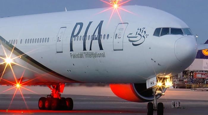 PIA issues clarification after being criticised for announcing cabin crew's dress code