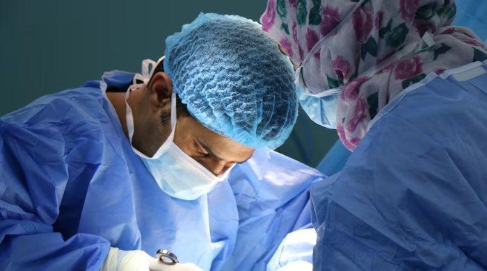 Are female surgeons better than their male counterparts?