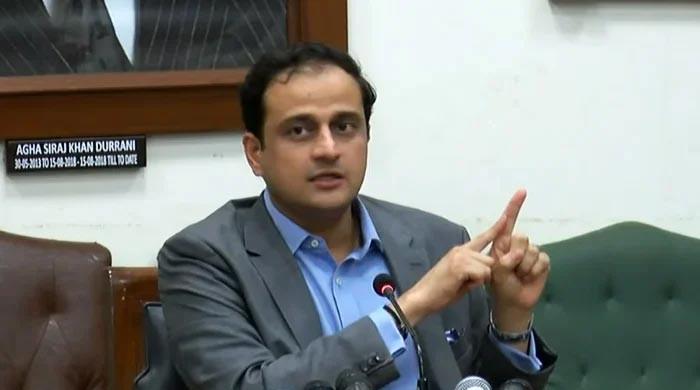 Murtaza Wahab says still administrator Karachi