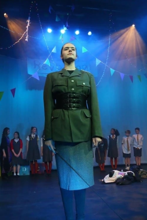 ‘The Crowns Kate Middleton actress once portrayed Miss Trunchbull in ‘Matilda’?