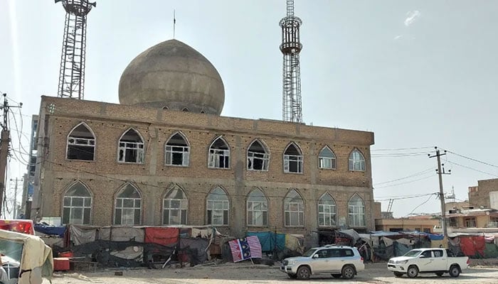 Ledakan menghantam masjid Kabul di sekitar kementerian dalam negeri, menewaskan 2 orang