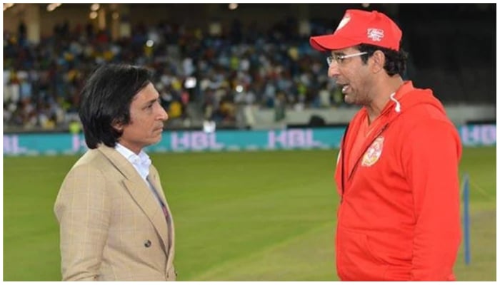 Image showing cricket commentator and PCB Chairman Ramiz Raja (L) and former fast-bowler Wasim Akram. —  PSL