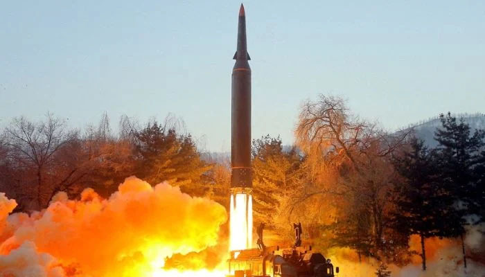 Korea Utara menembakkan lebih banyak rudal, peluncuran ketujuh dalam dua minggu