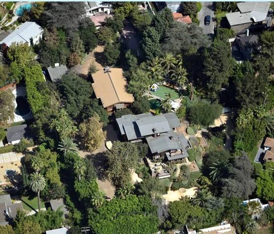 Brad Pitts LA home