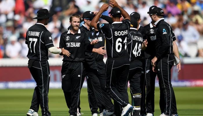 Ketua Kriket Selandia Baru David White mengatakan para pemain dapat memilih antara tur Pakistan, IPL