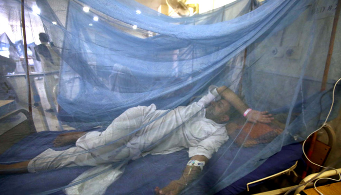 Malaria patients are being treated in an isolation ward established at a local hospital in Peshawar on Sunday, September 25, 2022. —PPI