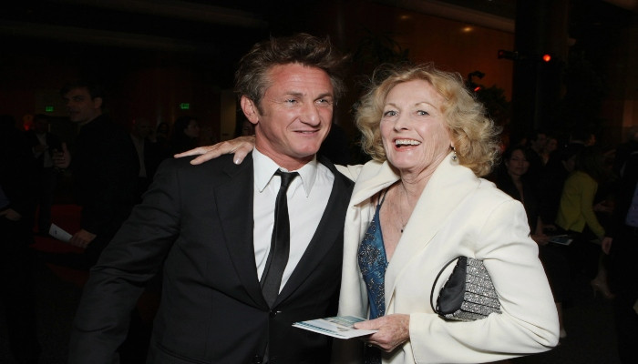Sean Penn's mother Eileen Ryan dies - Vimarsana News