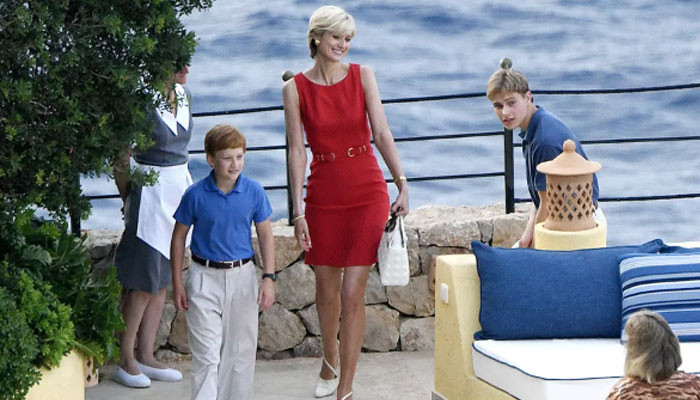 The Crown: Princess Diana, young William and Harry vacation in Spain - Vimarsana News