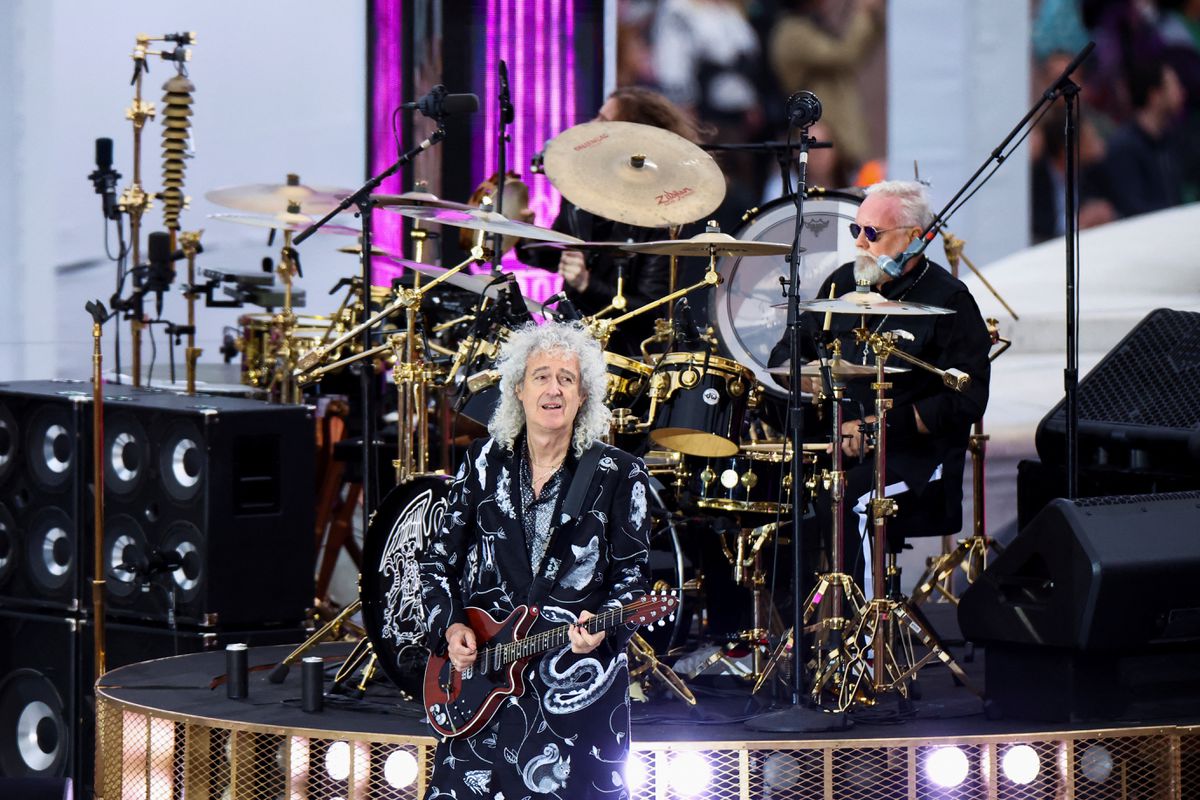 Queen release a rediscovered song featuring Freddie Mercury